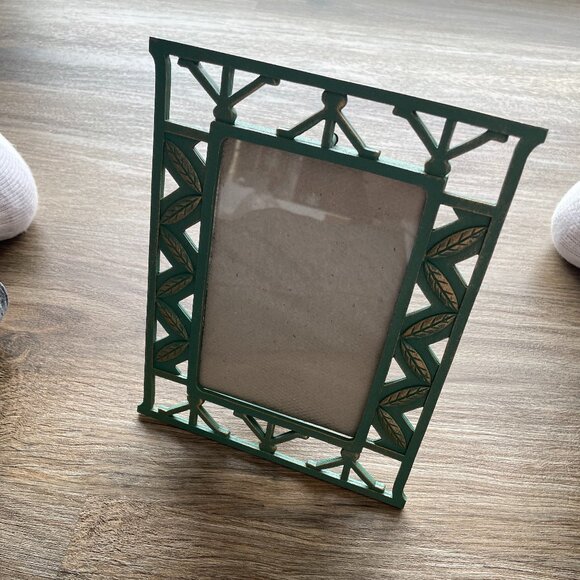 Green w/gold Leaf Metal Picture Frame  $9 - Picture 3 of 5